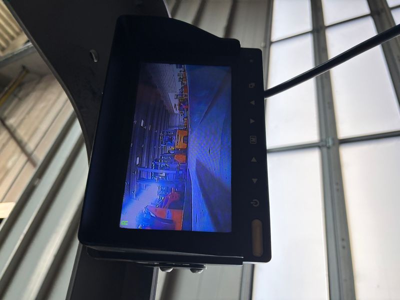 Použit&aacute; manipulačn&aacute; technika Jungheinrich ETV 214 Li-lon &mdash; Booster Lift
