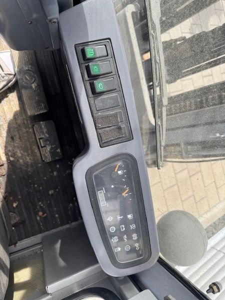 Použit&aacute; manipulačn&aacute; technika BT CBG 2.5 &mdash; Booster Lift