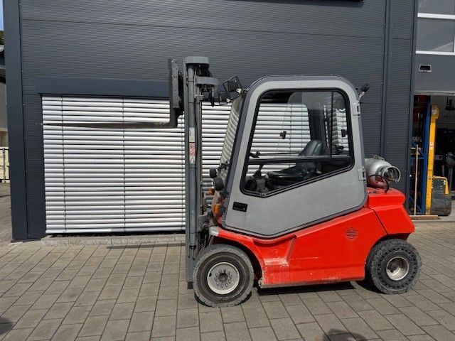 Použit&aacute; manipulačn&aacute; technika BT CBG 2.5 &mdash; Booster Lift