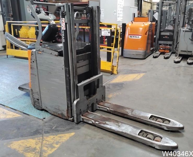 Použit&aacute; manipulačn&aacute; technika Still EXD-SF-20 &mdash; Booster Lift