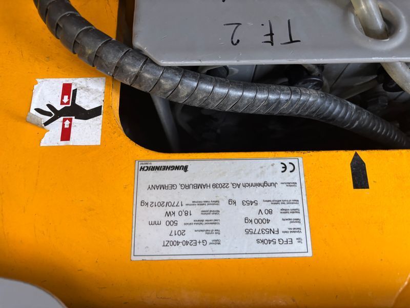 Použit&aacute; manipulačn&aacute; technika Jungheinrich EFG 540ks &mdash; Booster Lift