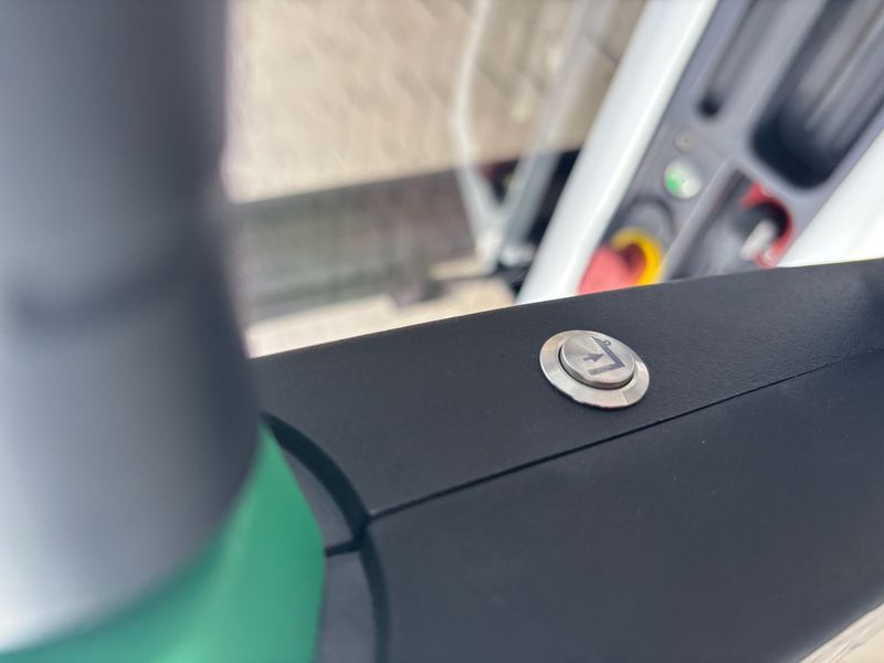 Použit&aacute; manipulačn&aacute; technika Bobcat LSM12N-7i &mdash; Booster Lift