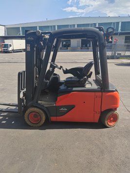 Used material handling equipment Linde E20PL-02 2021y/ 4.1m/ 2750mh &mdash; Booster Lift