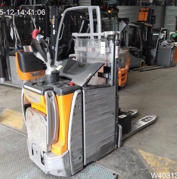 Použit&aacute; manipulačn&aacute; technika Still EXD-SF-20 &mdash; Booster Lift
