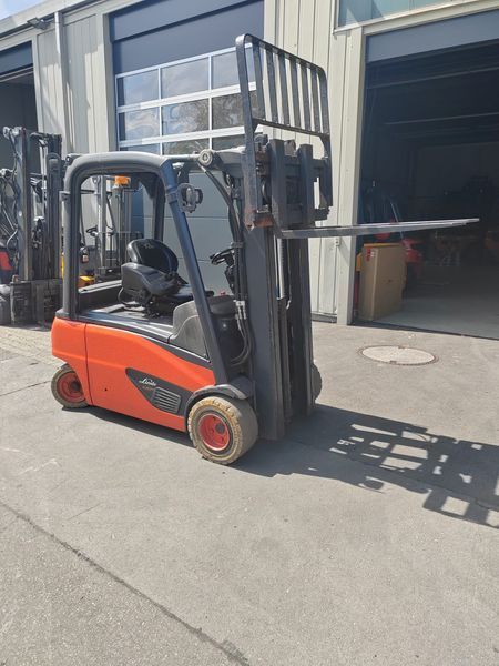 Used material handling equipment Linde E20PL-02 2021y/ 4.1m/ 2750mh &mdash; Booster Lift