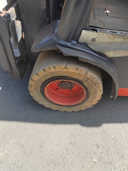 Used material handling equipment Linde E20PL-02 2021y/ 4.1m/ 2750mh &mdash; Booster Lift