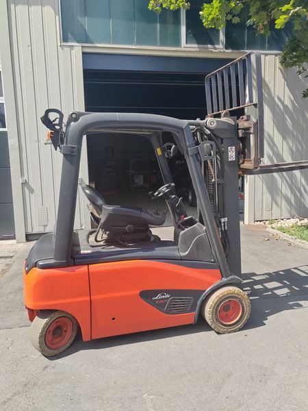 Used material handling equipment Linde E20PL-02 2021y/ 4.1m/ 2750mh &mdash; Booster Lift