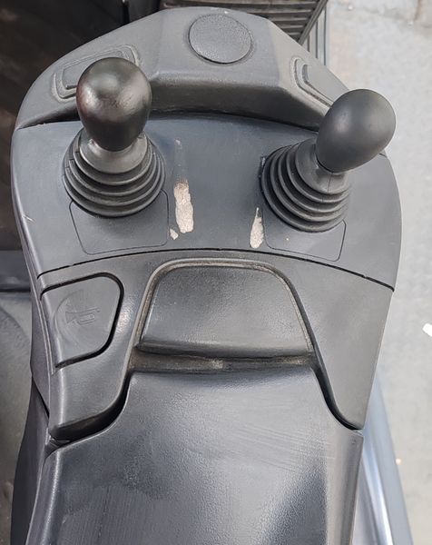 Použit&aacute; manipulačn&aacute; technika Linde H30D-02 2019y/ 3803mh/ 4m &mdash; Booster Lift