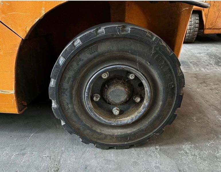 Použit&aacute; manipulačn&aacute; technika Still R70-16T &mdash; Booster Lift
