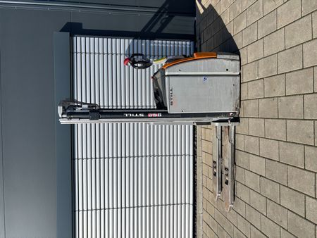 Used material handling equipment Still EXV14i &mdash; Booster Lift