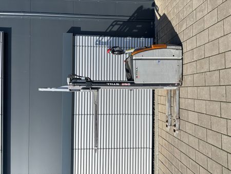 Used material handling equipment Still EXV14i &mdash; Booster Lift