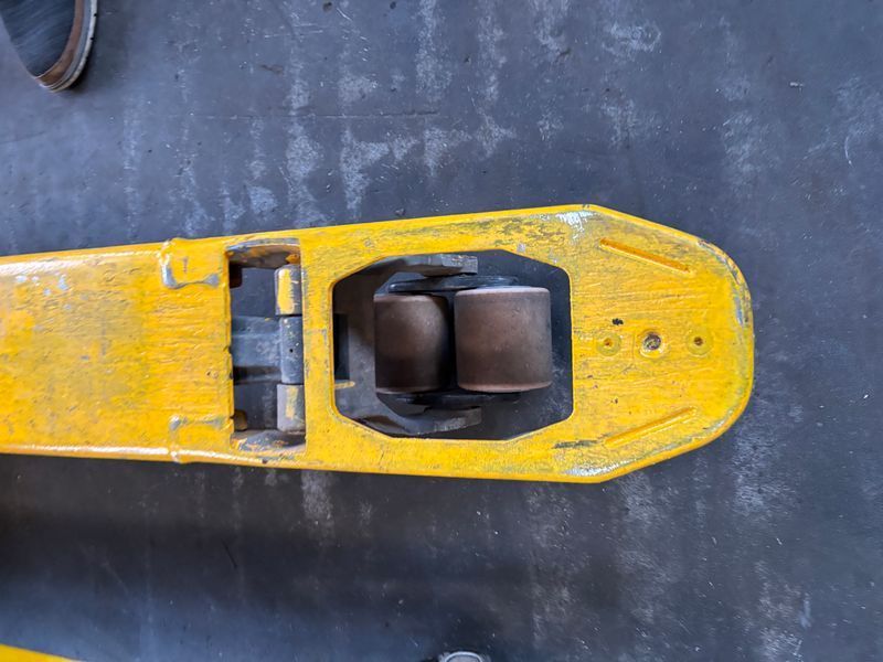 Použit&aacute; manipulačn&aacute; technika Jungheinrich ERE 120 KP &mdash; Booster Lift