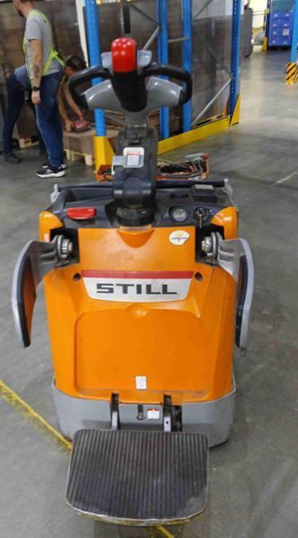 Použit&aacute; manipulačn&aacute; technika Still EXU-SF20 &mdash; Booster Lift