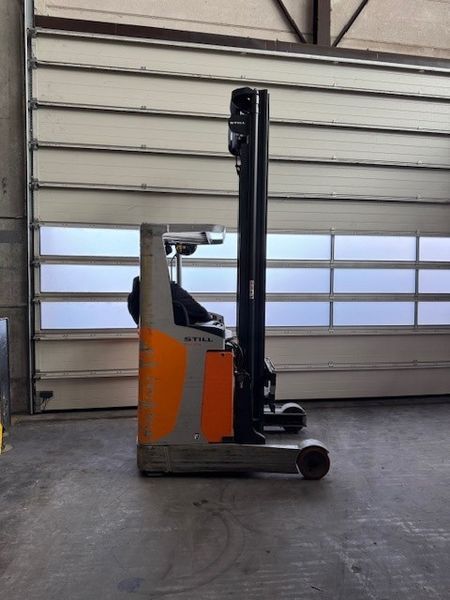Použit&aacute; manipulačn&aacute; technika Still FM-X 14 &mdash; Booster Lift