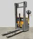 Detailn&aacute; fotografia Jungheinrich EJC 112 LI ION 2.5m/ free lift/ 2051h &mdash; Booster Lift