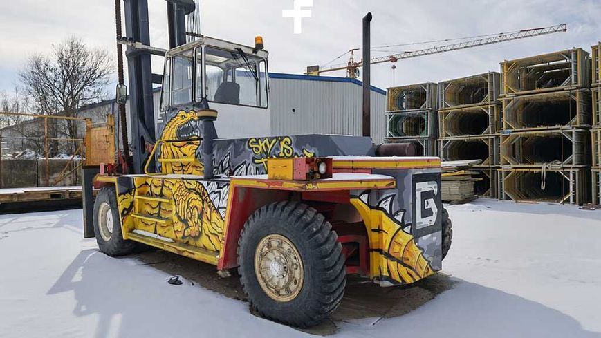 Použit&aacute; manipulačn&aacute; technika Valmet TD 2512-A25975 &mdash; Booster Lift