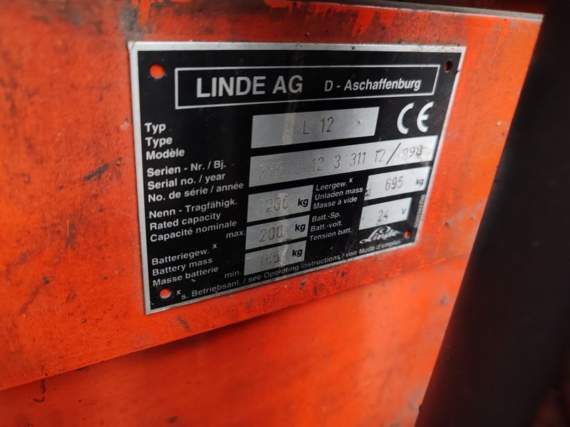 Použit&aacute; manipulačn&aacute; technika Linde L12 defect &mdash; Booster Lift